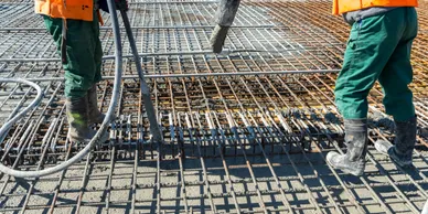 Commercial concrete flatwork pour